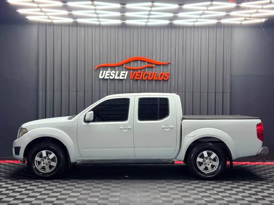 NISSAN FRONTIER 2.5 S 4X4 CD TURBO ELETRONIC DIESEL 4P MANUAL NISSAN FRONTIER 2.5 S 4X4 CD TURBO ELETRONIC DIESEL 4P MANUAL